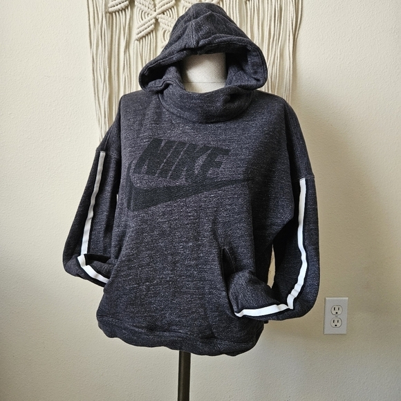 Nike Tops - Nike Scuba Cropped Hoodie S